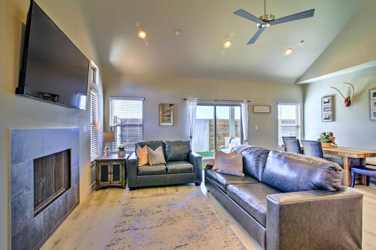 Uncorked Ranch Hill Country Home 1 Mi To Winery 弗雷德里克斯堡 外观 照片